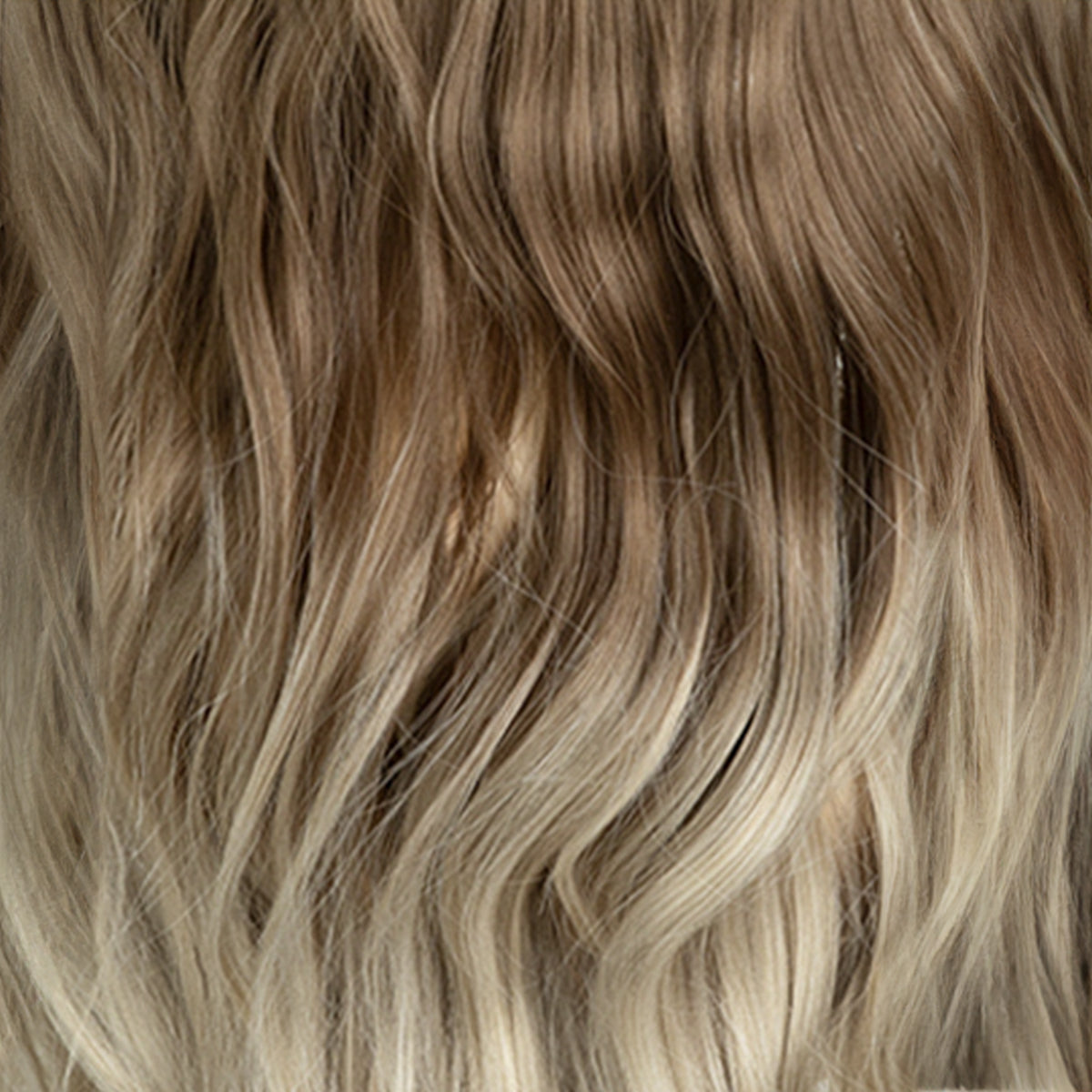 Brown to Cool Blonde / 20 Inch